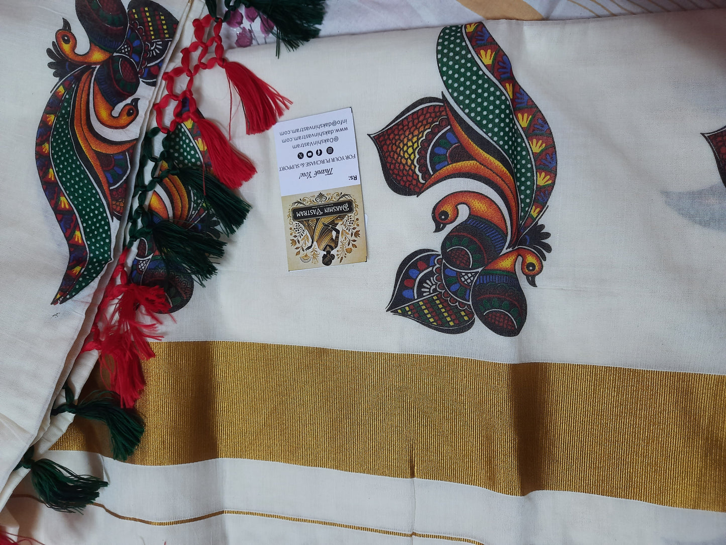 Kasavu Saree | This Kasavu saree is expertly crafted with organic pure cotton for a natural touch and superior quality