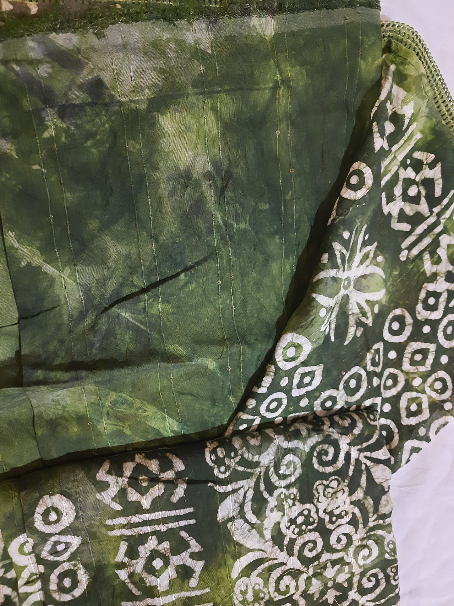Saree Rear View: Rear view of Dola Cotton Saree emphasizing its natural fall and intricate weaving.