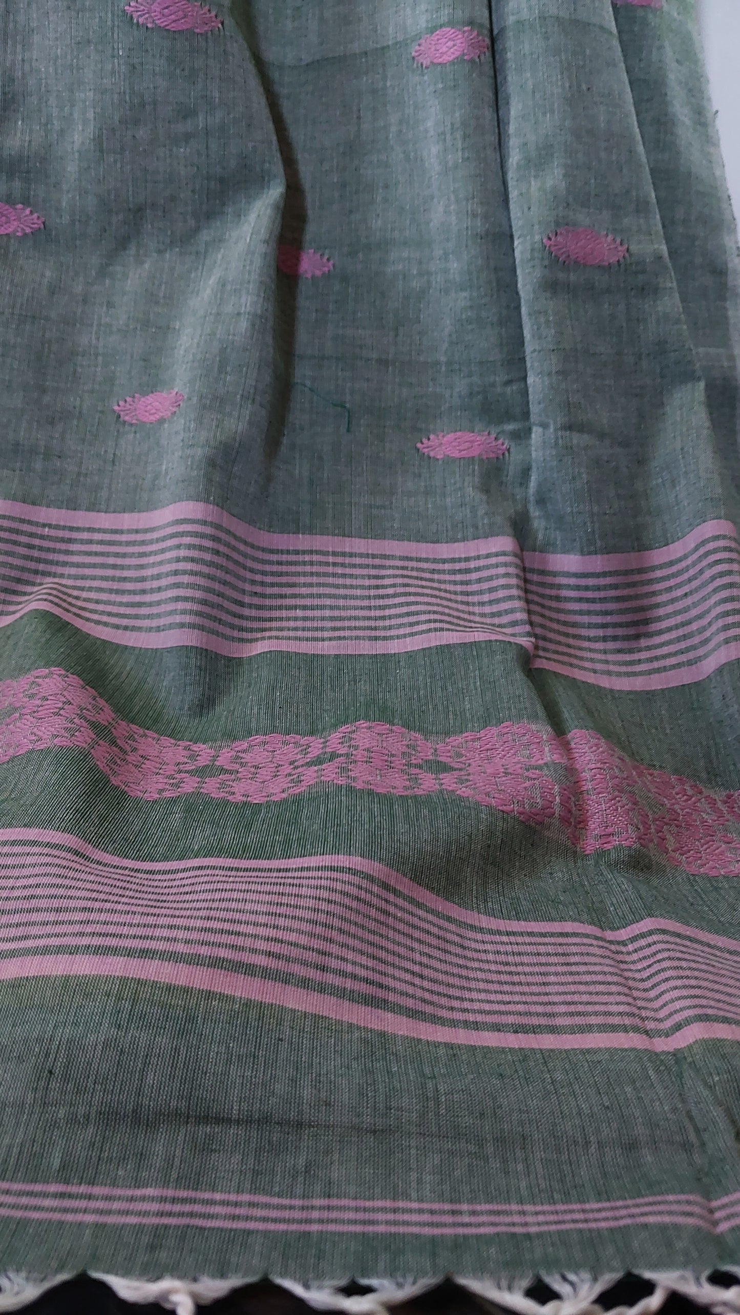 Buy Chandrika Saree online – Chandrika Assam Cotton Saree blouse view