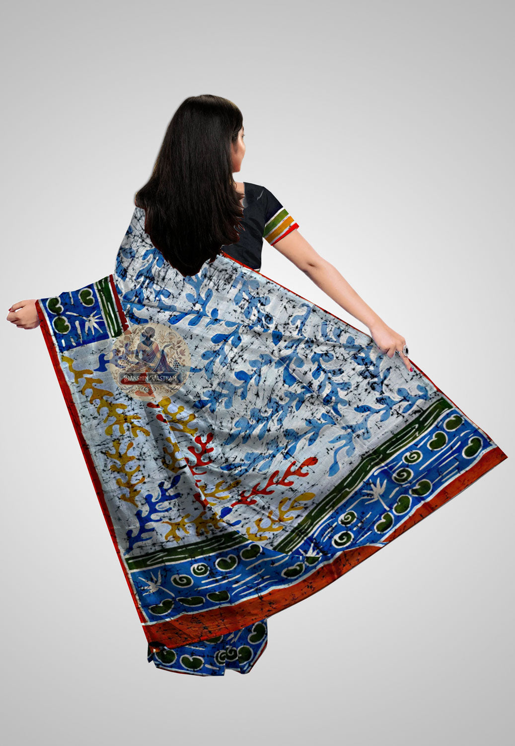 Classic silk saree with fine craftsmanship and rich flow