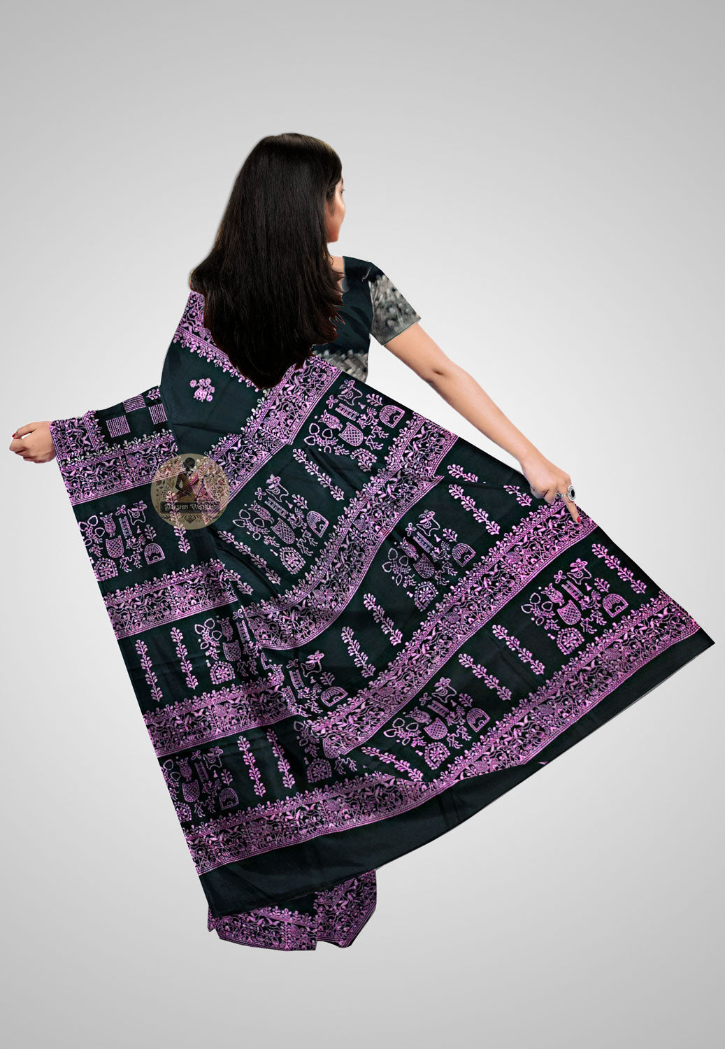 Opulent silk saree for weddings and festive occasions