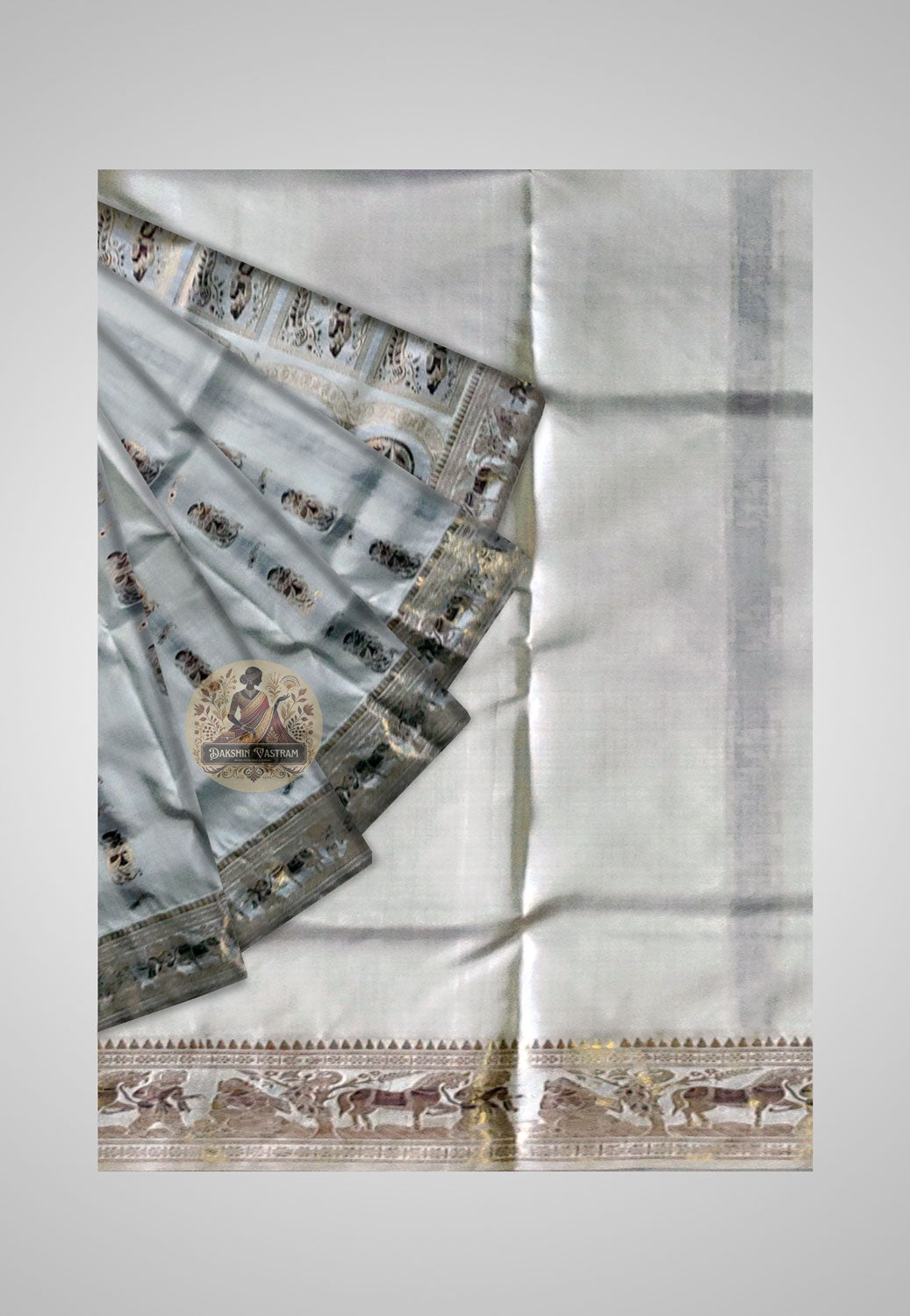 Buy Handloom Swarnachari Silk Saree online – close-up detailing