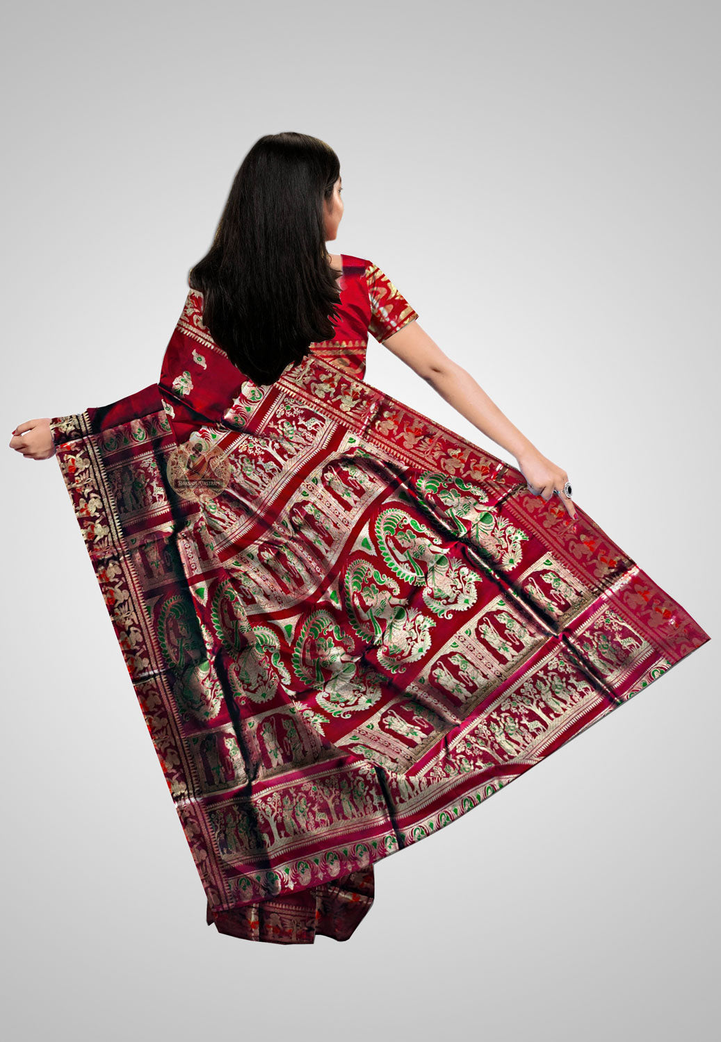 Opulent silk saree with luxurious fabric and artistry
