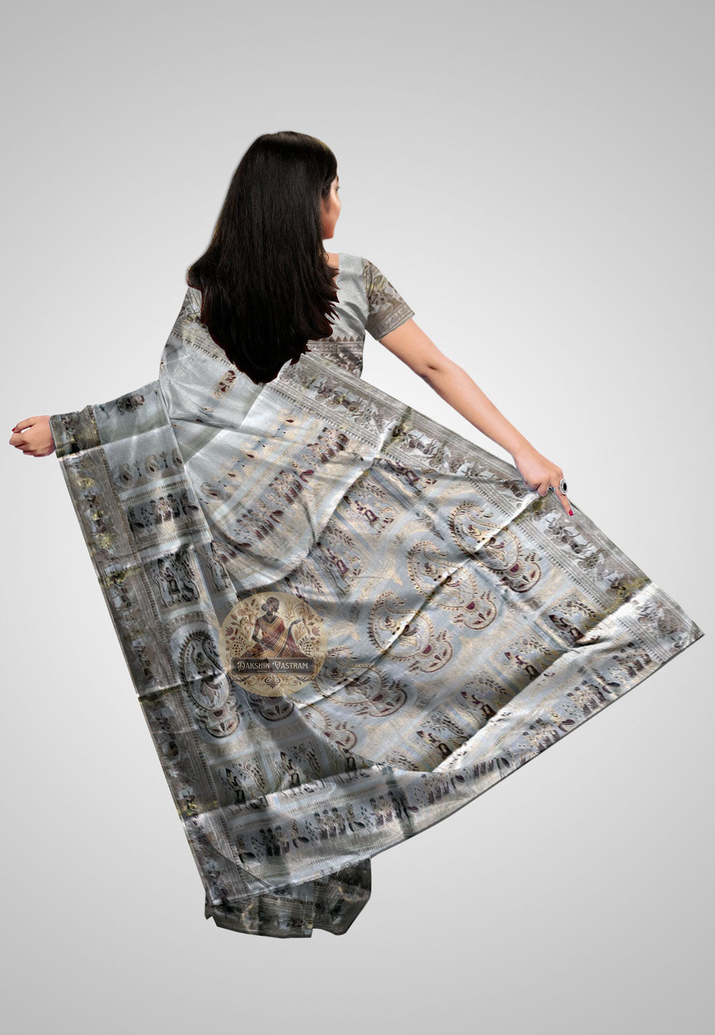 Buy Handloom Swarnachari Silk Saree online – rear view
