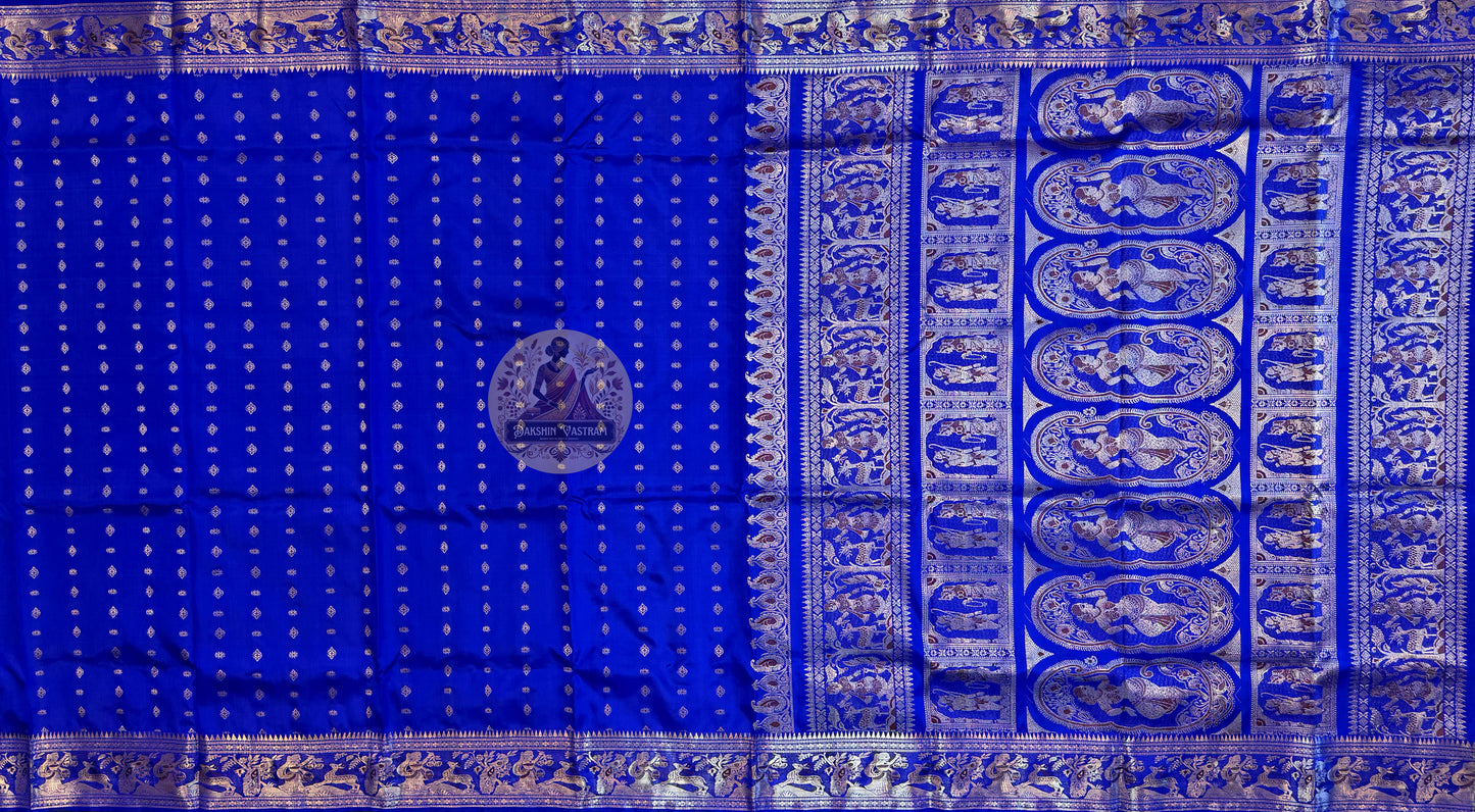 Shop Luxury Mulberry Silk Saree online – Folded view with luster