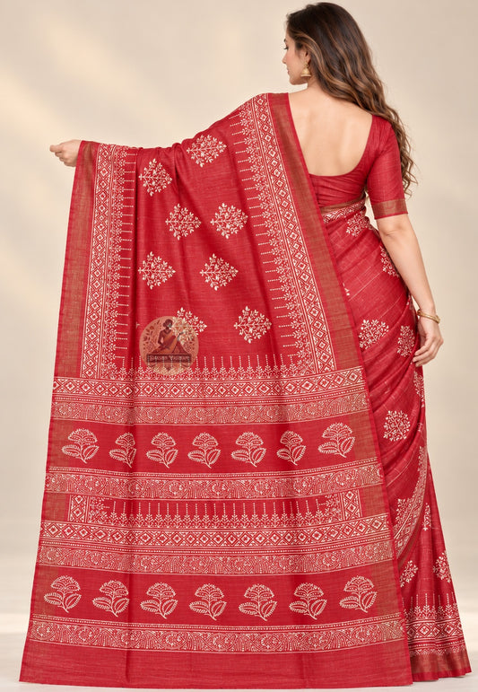 Rear view of red Ghicha Tussar silk saree with the floral and geometric pallu displayed across the back