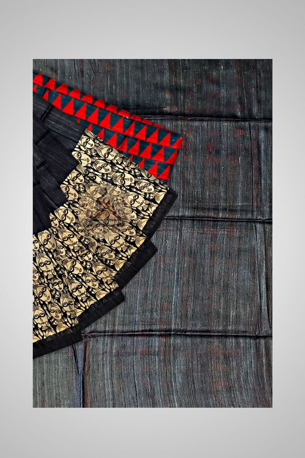 Explore Raw Silk Saree Designs – Close-up of artisan weave