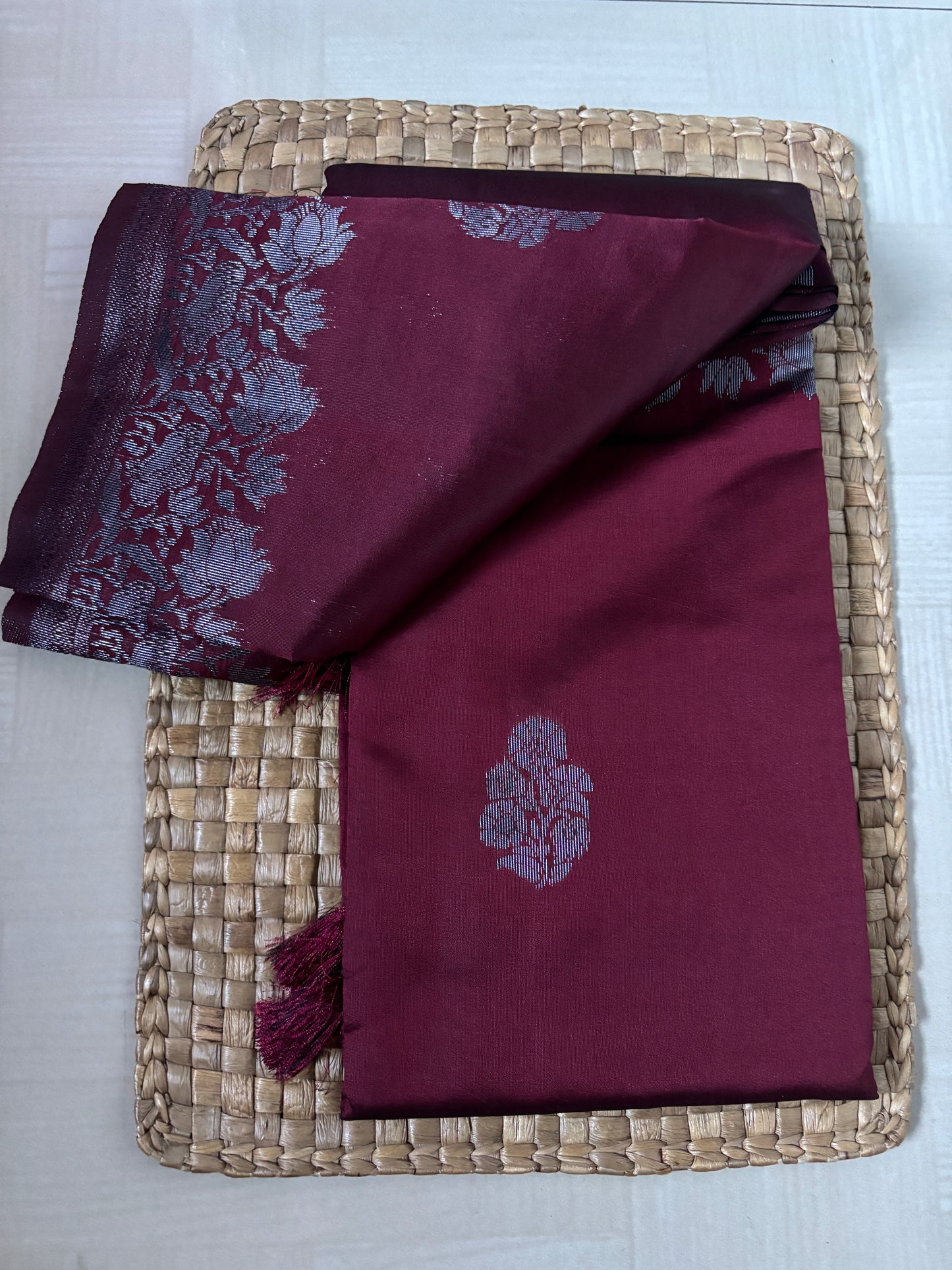 Buy Semi Silk Saree online – Plum Purple Saree side view