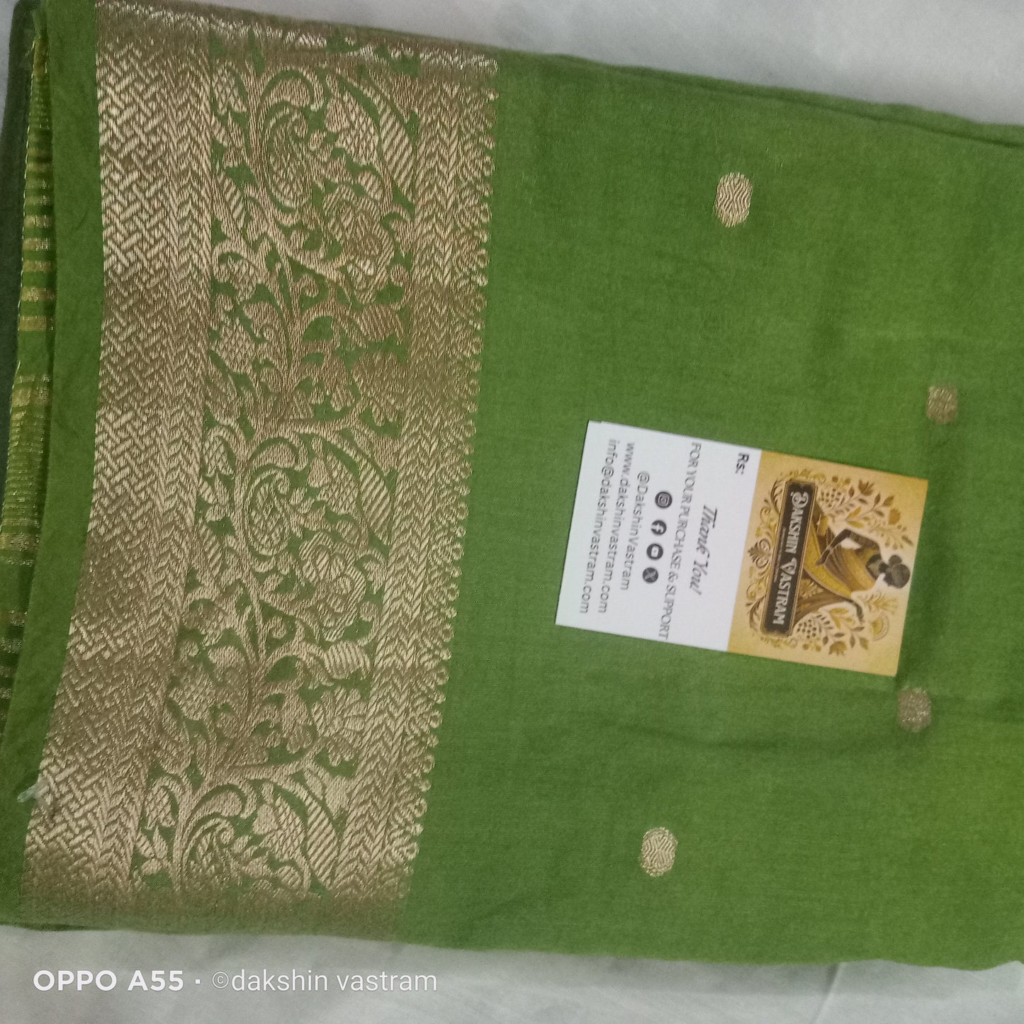 Cotton Silk | Natural cotton and silk creates a soft and lightweight fabric