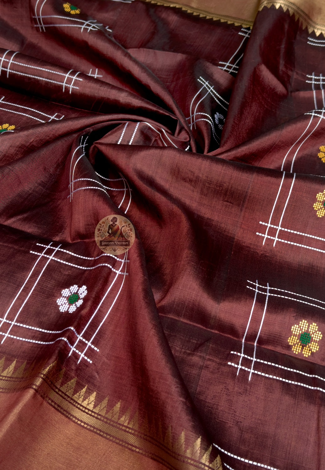 Full saree view of Bishnupur pure Katan silk bridal handloom saree with matching blouse piece, for Bengali weddings, Navratri and Diwali wedding season