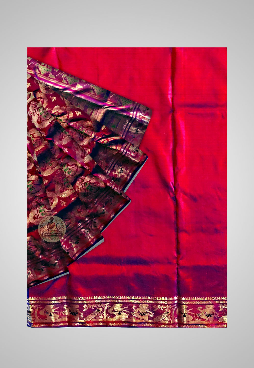 Buy Handloom Swarnachari Silk Saree online – close-up of golden motifs