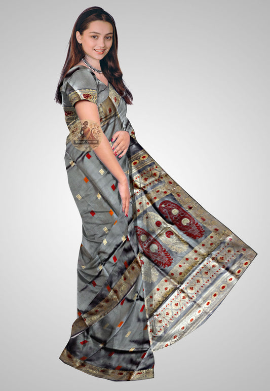 Buy Baluchari Silk Saree online – Elegant Handloom Baluchari side view
