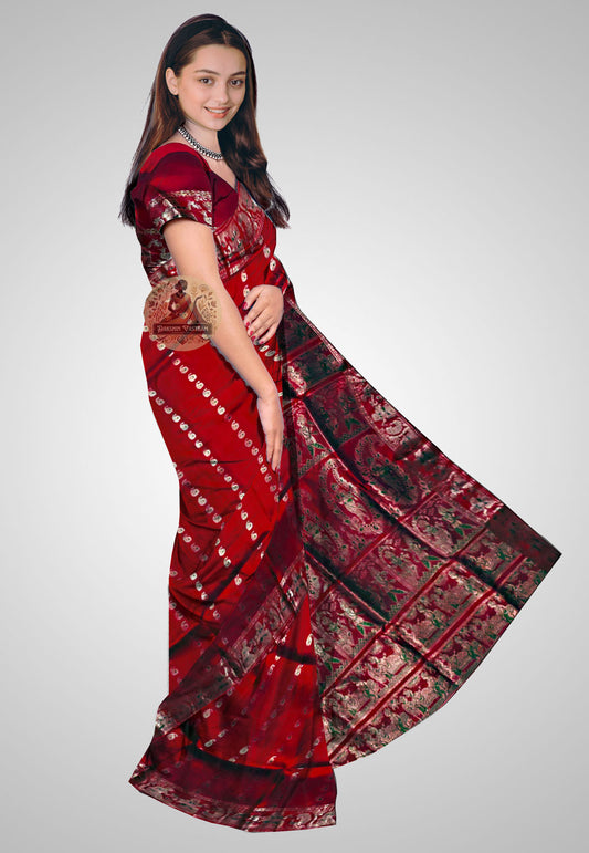 Elegant handwoven silk saree ideal for weddings and events
