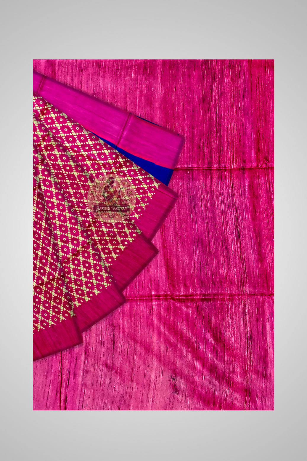Buy Raw Silk Tussar Saree – Artistic weaving close-up