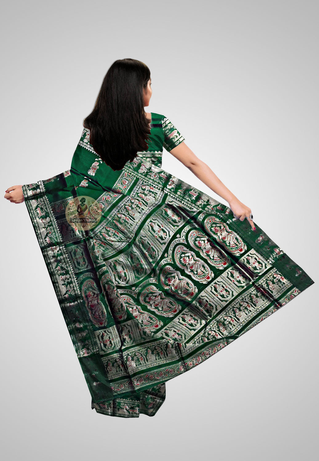 Traditional handwoven silk saree perfect for lavish events