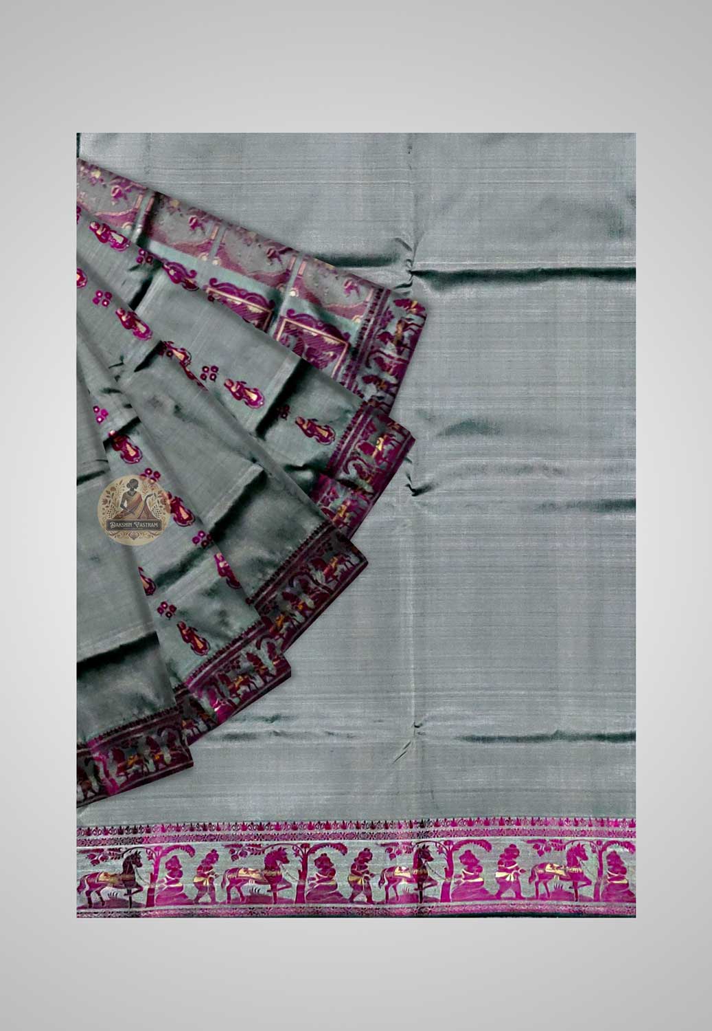 Timeless handloom saree ideal for festive and cultural gatherings