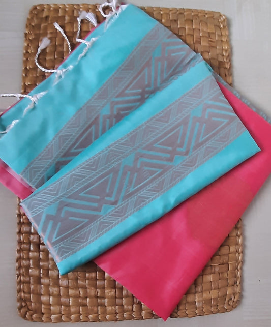 Buy South Indian Saree online – Soft Semi Silk Saree side view