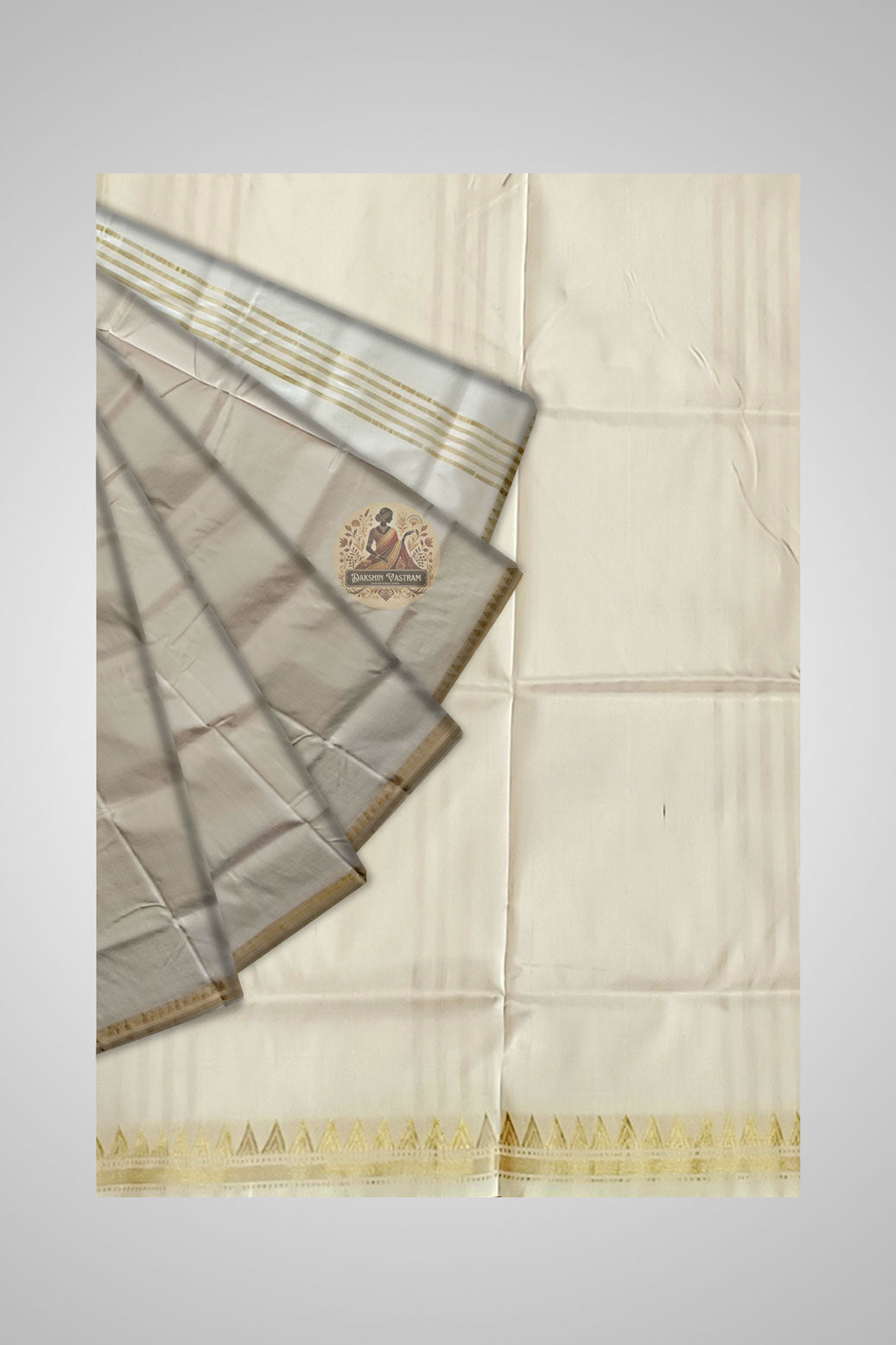 Shop Pure Silk Sarees online – Zoomed-in view of zari craftsmanship