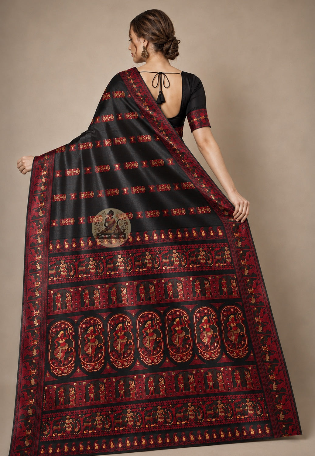 Front view of woman wearing authentic Bishnupur Baluchari Silk Saree with silk blouse Indian wedding reception mandap ceremony