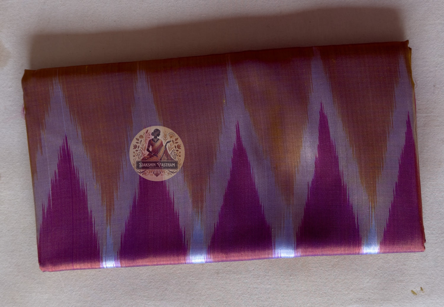 Full flat-lay of Bishnupur Silk Kotki Saree in pure Katan silk — displaying the complete Kotki-woven body, ornate pallu and woven border, a handloom masterpiece from Dakshin Vastram