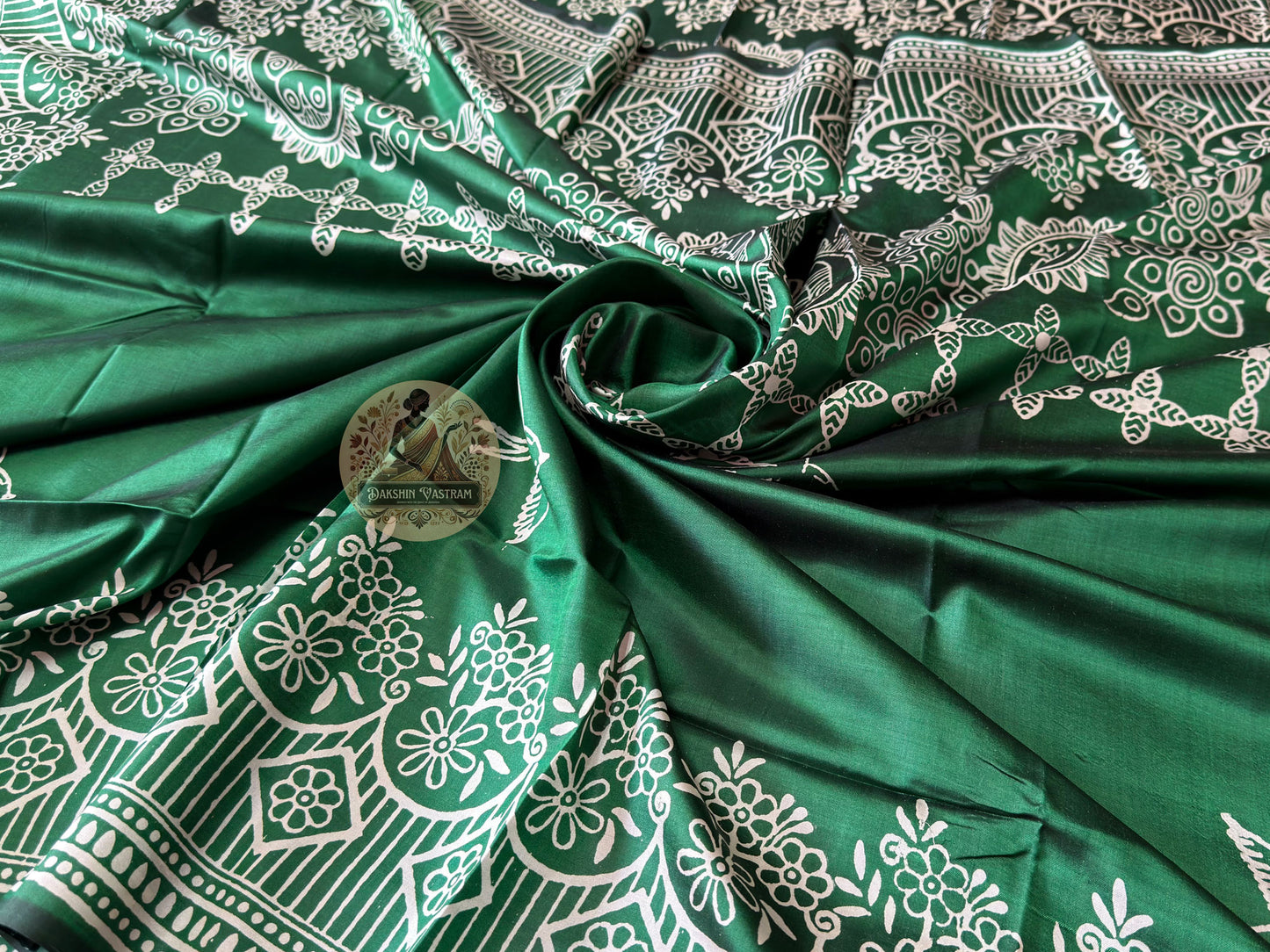 Shop Pure Silk Saree – Texture view of Mulberry Katan silk weave