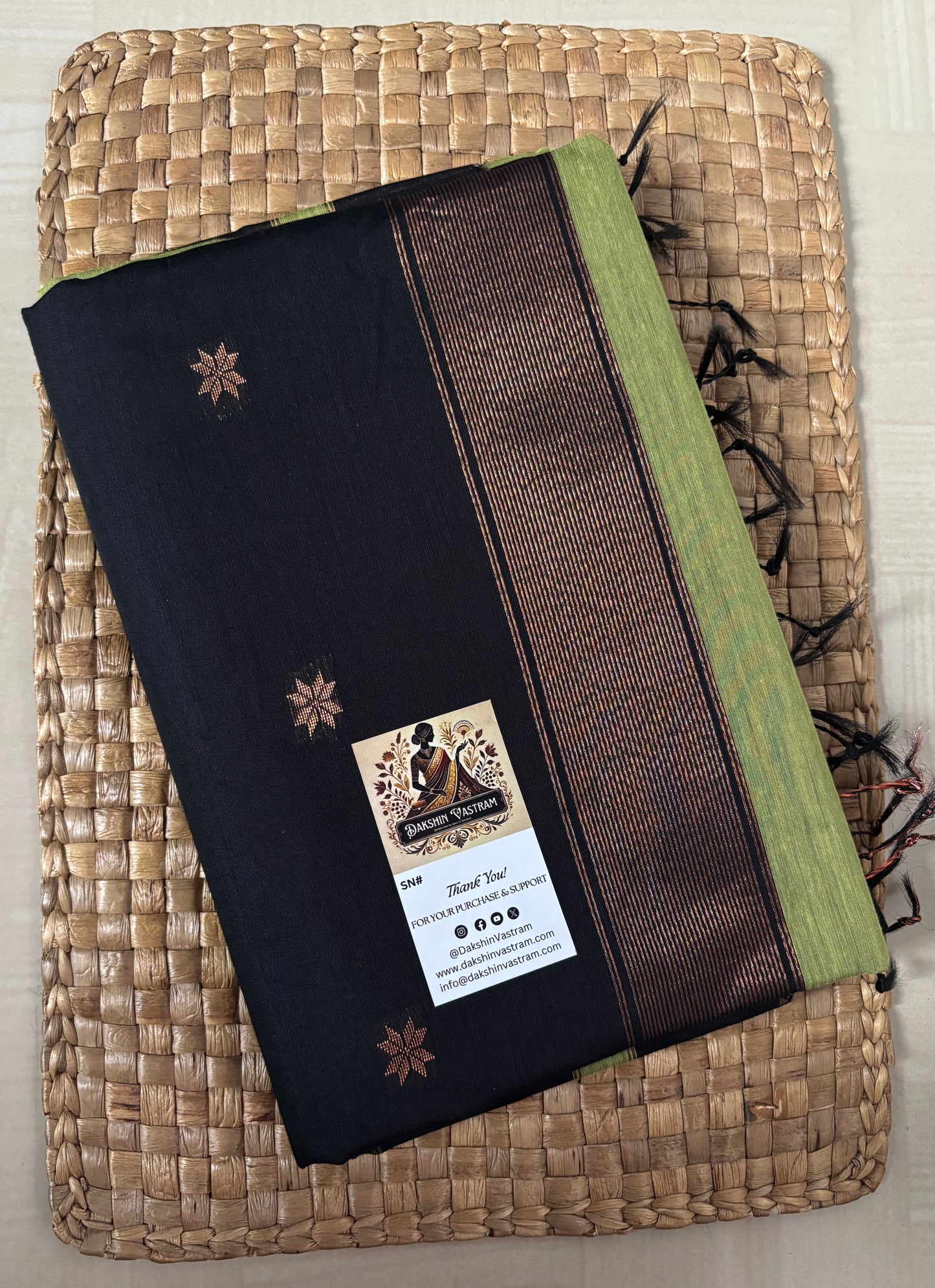 Buy Cotton Blend Saree online – Timeless Cotton Blend Saree blouse piece