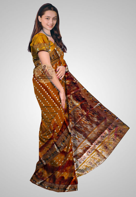 Buy Handloom Swarnachari Silk Saree online – side view