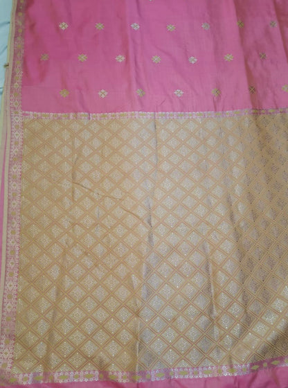 Buy Assam Silk Saree online – Toss woven border saree front view