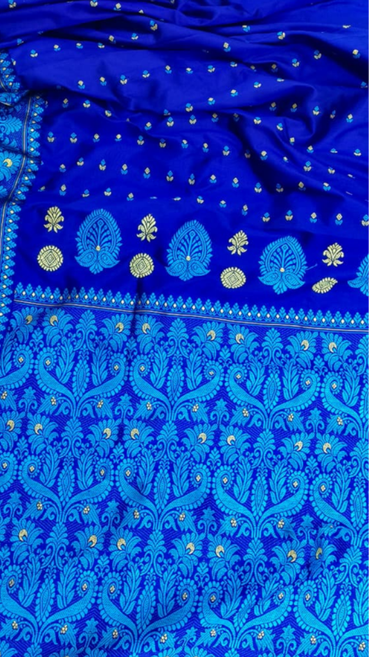 Buy Assam Mulberry Silk Saree online – Traditional handloom saree front view