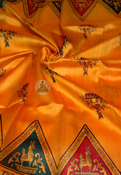 Rear view of Bishnupur Katan Silk Saree displaying pallu with rose medallion buti and ogee arch Bengal weave