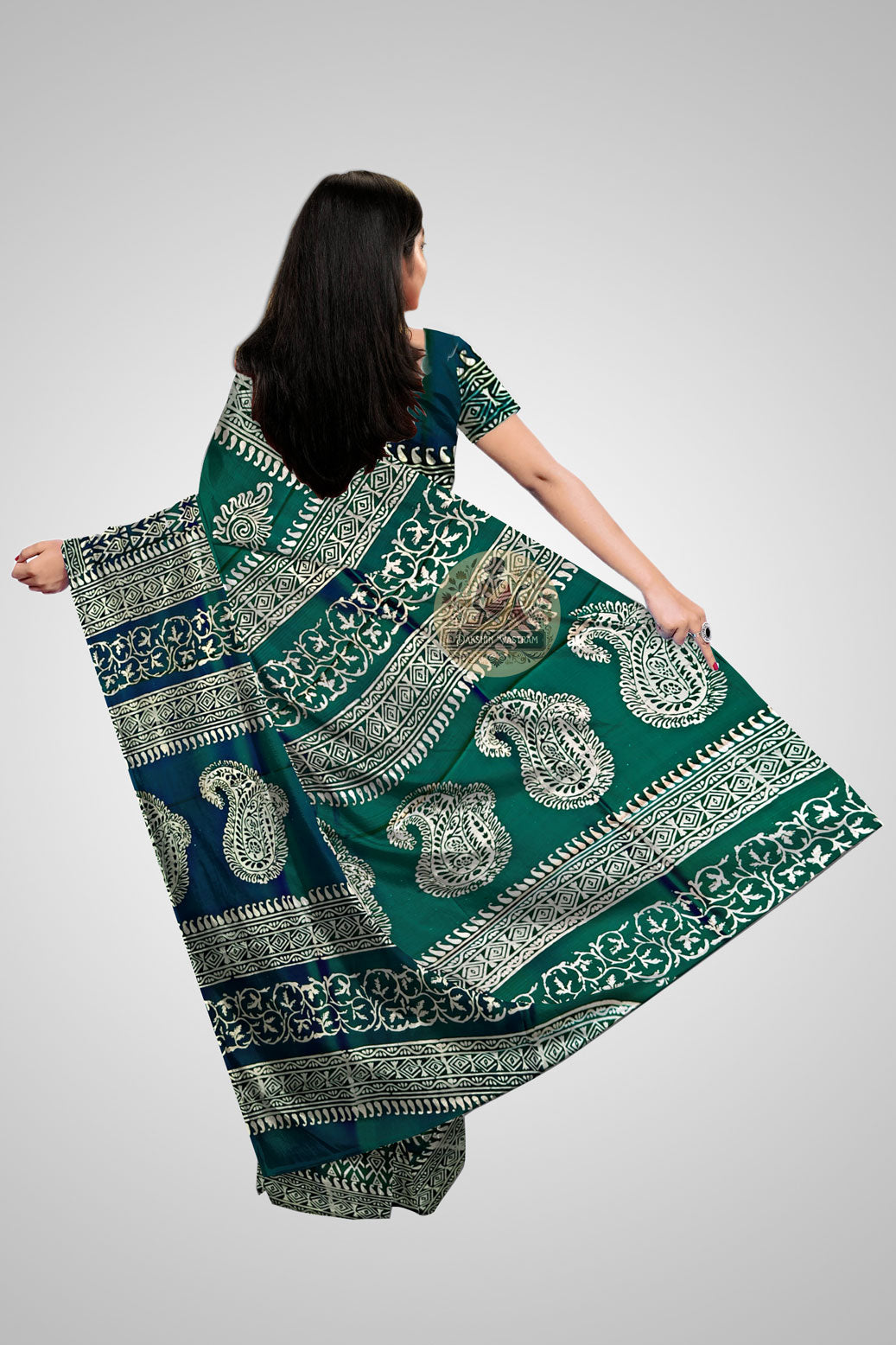 Buy Pure Silk Saree – Rear angle highlighting hand block detailing