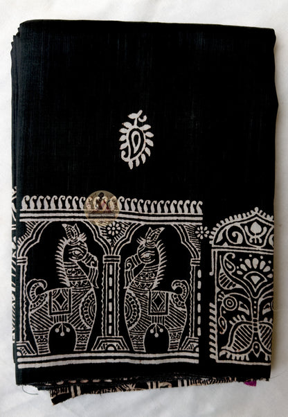 Full flat-lay of Bishnupur Pure Katan Silk Saree with matching blouse piece handloom everyday elegance Bengal