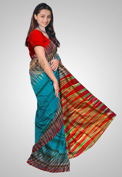 Buy Traditional Silk Kotki Saree – Side perspective of flowing handloom silk