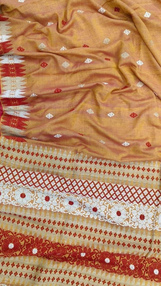 Close-up of hand-spun Eri silk pit loom weave from Assam, natural thread variation and dense handwoven texture, slow craft artisan saree