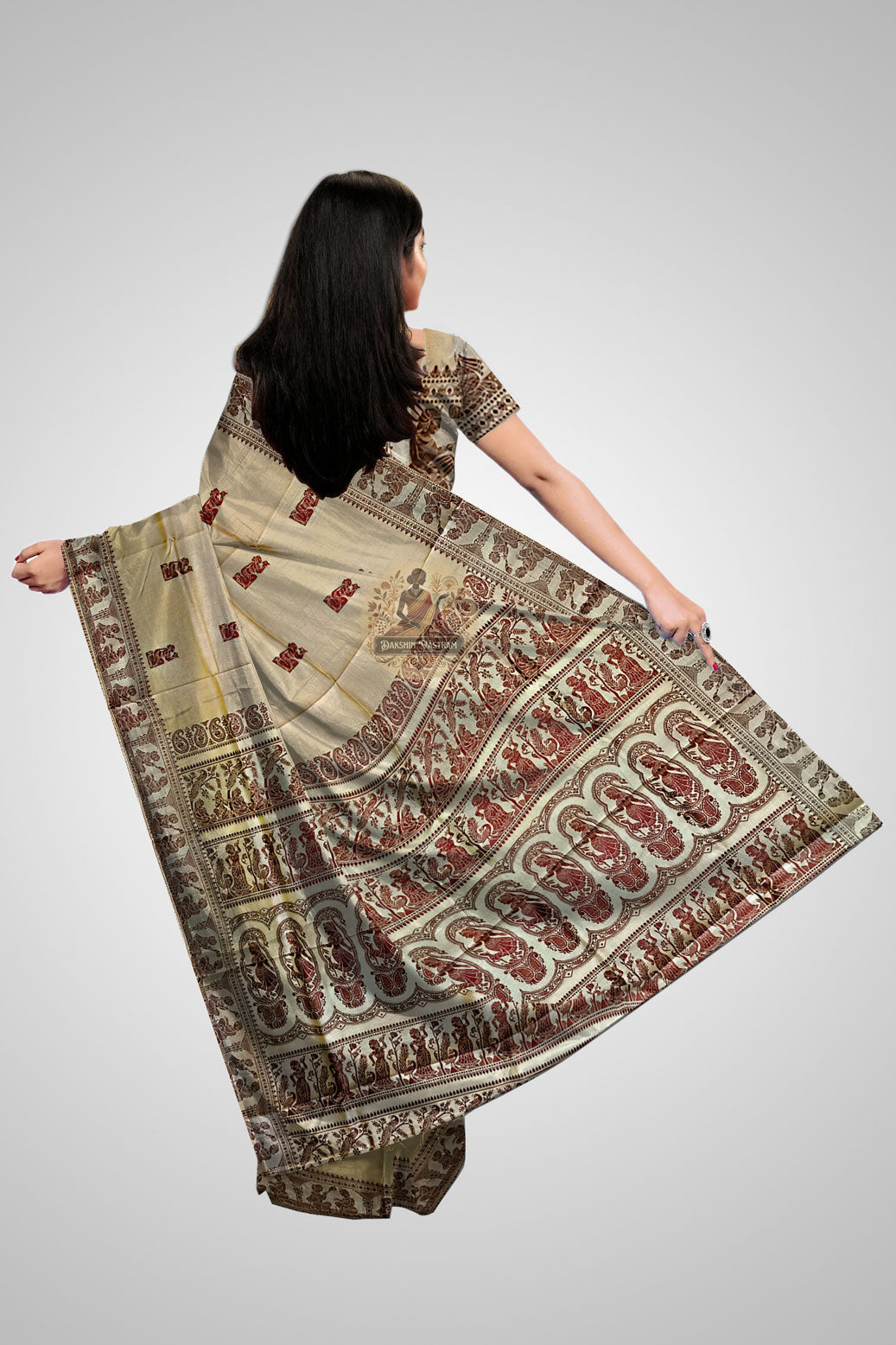 Buy Baluchari Sarees – Rear view highlighting pallu and temple art motif
