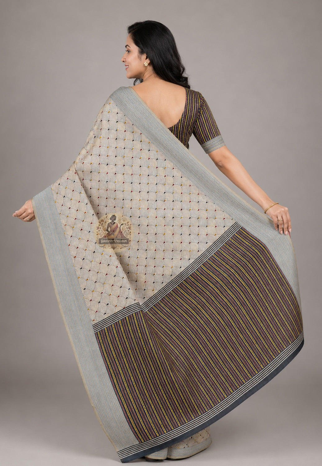 Rear view of Bishnupur Kantha stitch silk saree with pallu draped over the shoulder showing embroidery