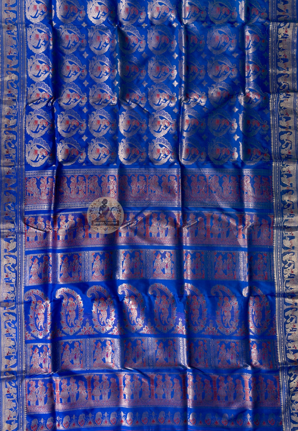 Close-up of pure golden zari Mahishasura Mardini Durga triumphant over buffalo demon woven into pallu Bishnupur Swarnachari craft