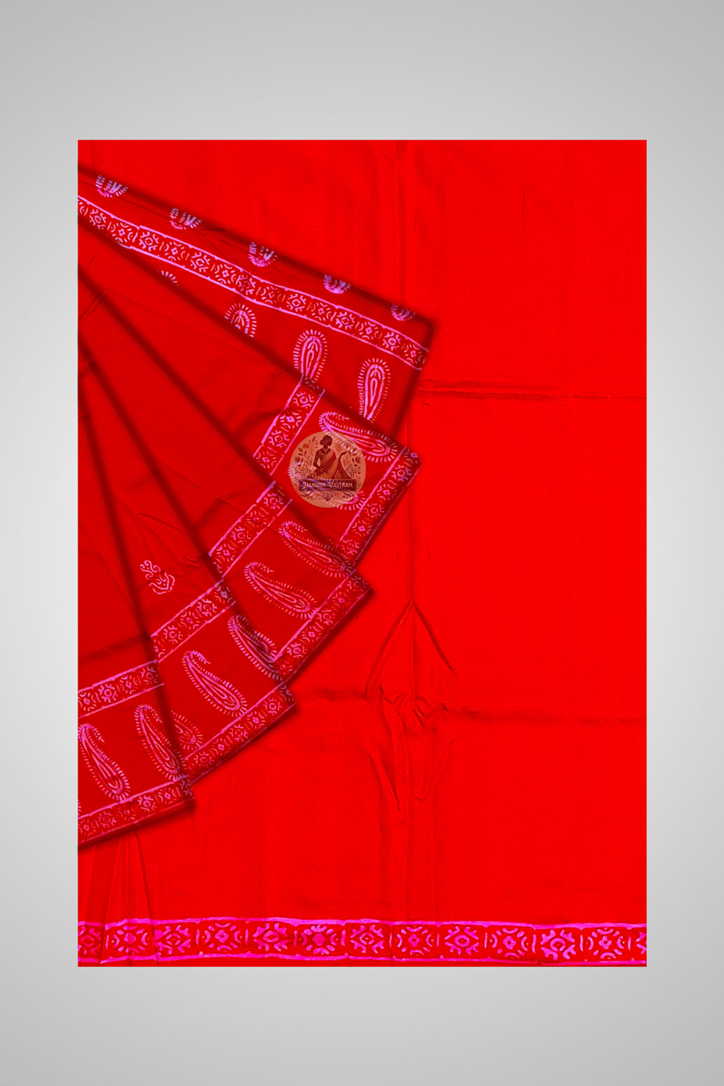 Shop Traditional Silk Saree online – Intricate weaving close-up view