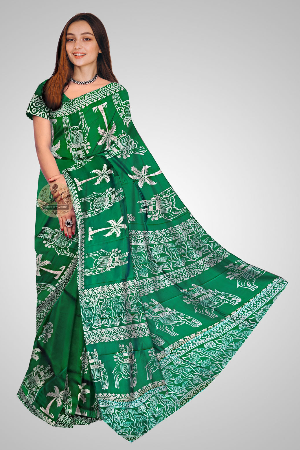 Buy Handwoven Indian pure silk saree in traditional Bengal weave with intricate motifs and elegant pallu for weddings and celebrations