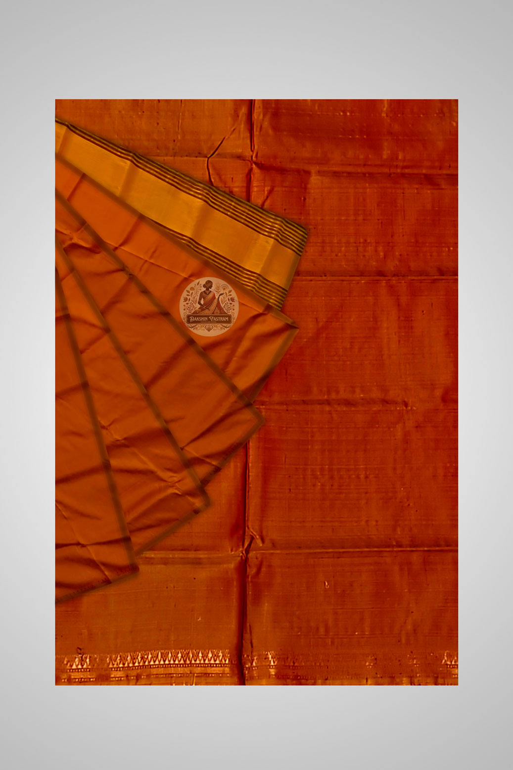 Buy Zari Jori Par Saree online – Close-up of weaving and sheen