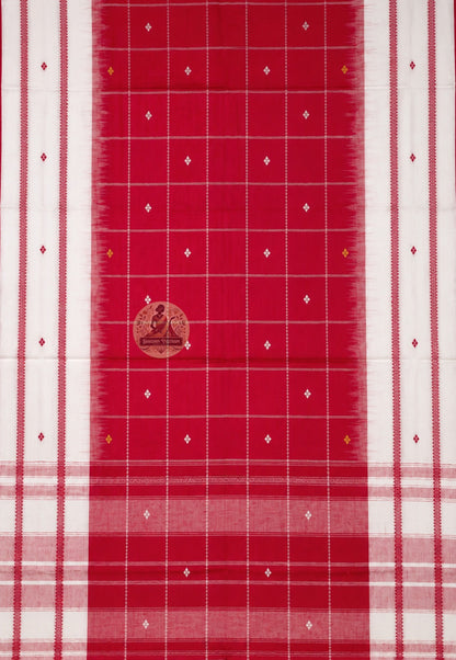 Close-up of handwoven weave texture on pure cotton saree from West Bengal artisan pit loom