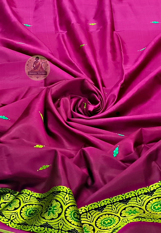 Buy Pure Silk Stole online – Classic handloom stole front display