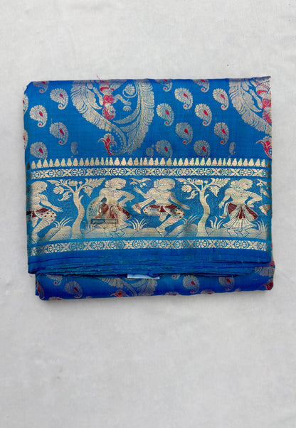 Full flat lay of Swarnachari silk saree with Bengal heritage golden zari motifs and included blouse piece