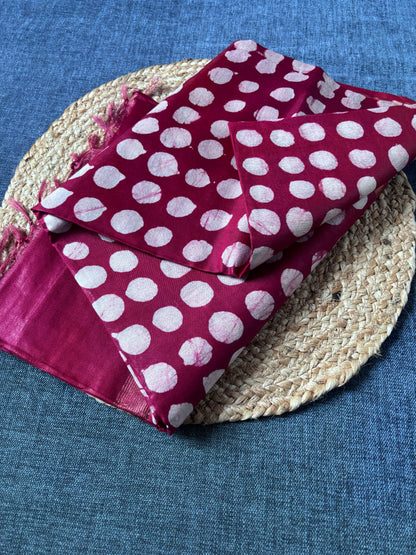 Shop mul cotton saree India – Close-up of soft cotton texture