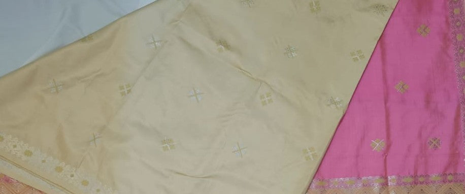 Buy Assam Silk Saree online – Saree with matching blouse view