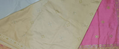 Buy Assam Silk Saree online – Saree with matching blouse view