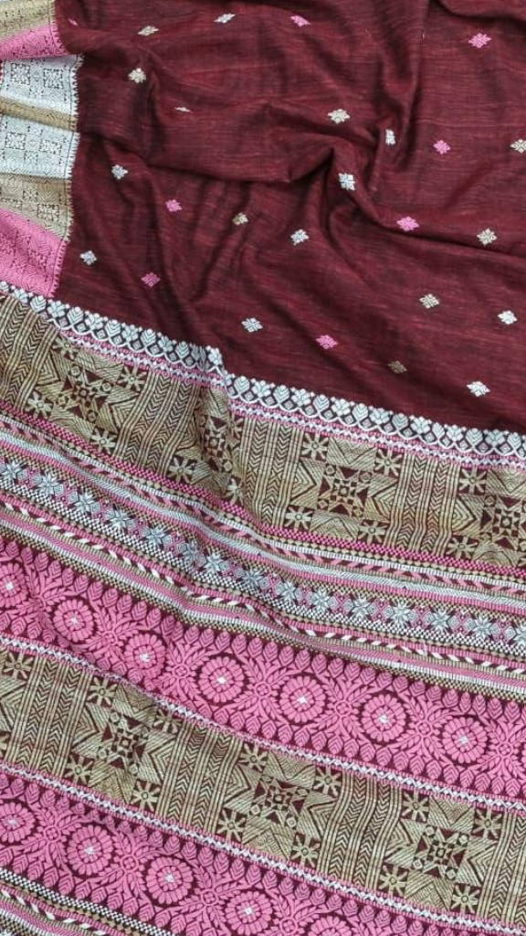 Dakshin Vastram Eri Silk Saree gift-wrapped, handloom saree from Assam, perfect for weddings and Indian festivals