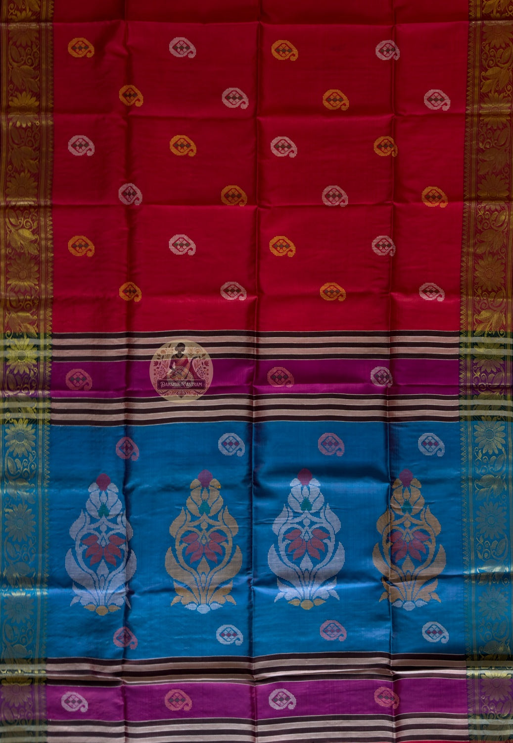 Close-up of Bishnupur Kolakhetra silk pallu with hand-woven geometric motifs placed within each cell of the field-of-squares pattern, a sacred geometry unique to Bishnupur's Bengal handloom tradition