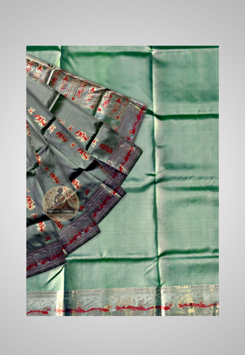 Buy Handloom Swarnachari Pure Silk Saree online – close-up of gold patterns