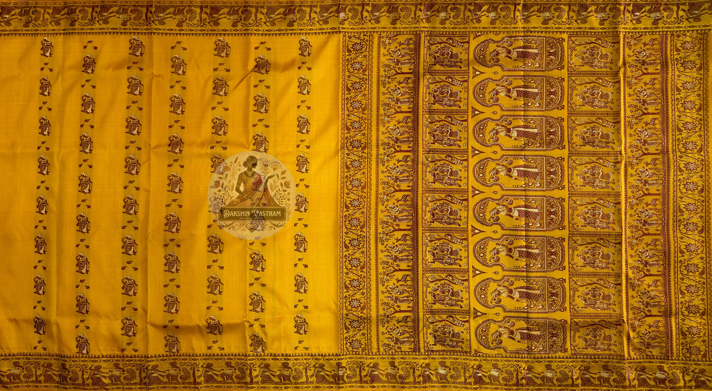 Buy traditional silk saree – texture and weaving focus